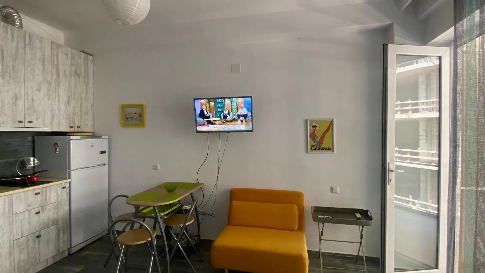 Cosy Apartment In Kvariati